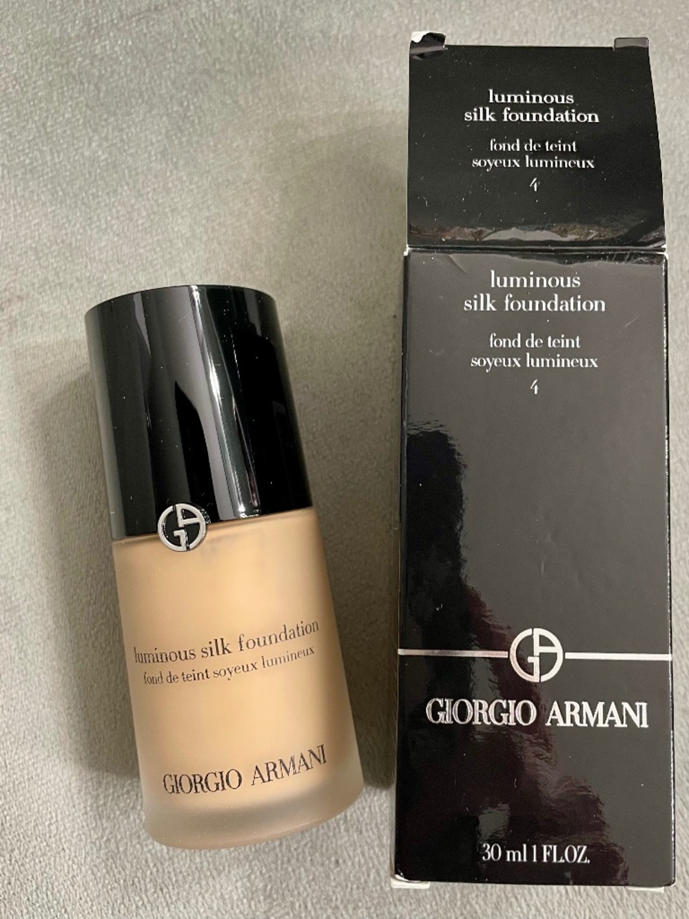 Giorgio Armani Luminous Silk Foundation (4) NIB